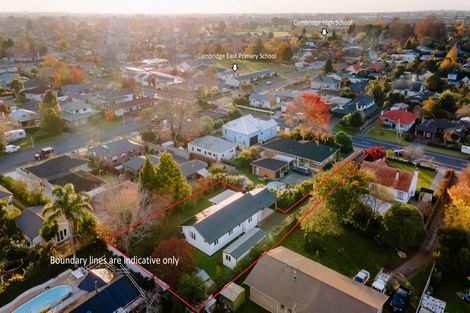 Photo of property in 141 Williams Street, Cambridge, 3434