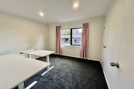 Photo of property in 3 Mimosa Place, Half Moon Bay, Auckland, 2012
