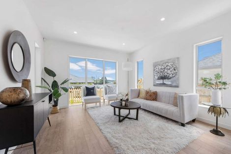 Photo of property in 25 Reserva Crescent, Kumeu, 0810