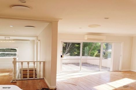 Photo of property in 52 Chamberlain Road, Karori, Wellington, 6012