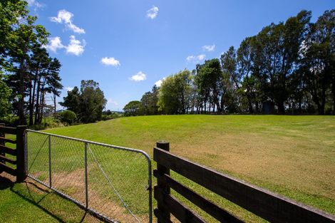 Photo of property in 331 Barrett Road, Omata, New Plymouth, 4374