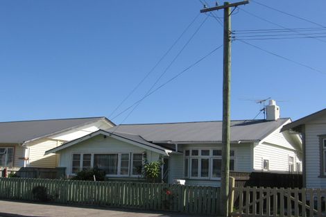 Photo of property in 15 Ava Street, Petone, Lower Hutt, 5012
