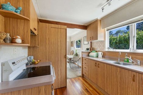 Photo of property in 4 Sardinha Place, Marfell, New Plymouth, 4310