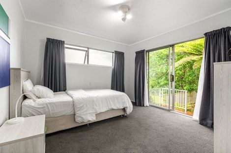 Photo of property in 22 Saddleback Rise, Murrays Bay, Auckland, 0630