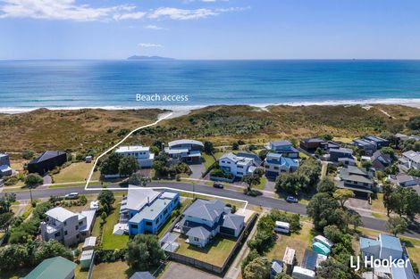 Photo of property in 30 Papaunahi Road, Bowentown, Waihi Beach, 3177