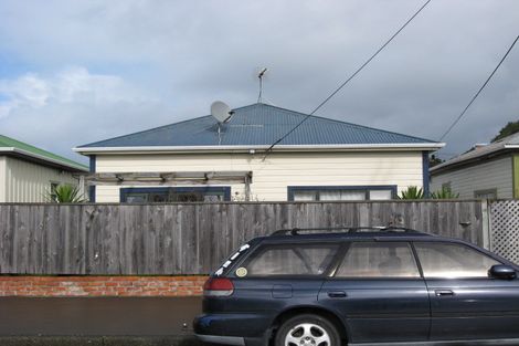 Photo of property in 15 Cruickshank Street, Kilbirnie, Wellington, 6022