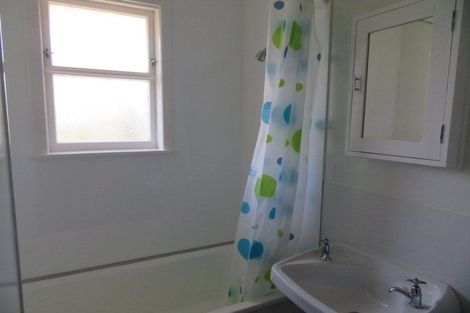 Photo of property in 112 Main Road, Wainuiomata, Lower Hutt, 5014