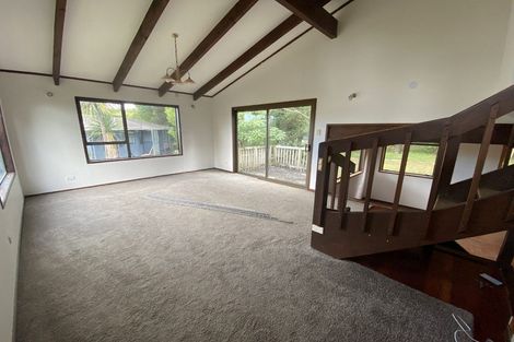 Photo of property in 15 Chrisarda Place, Red Hill, Papakura, 2110