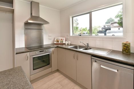 Photo of property in 30 Bay Vista Drive, Red Beach, 0932