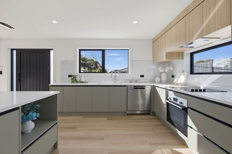 Photo of property in 124 Helvetia Road, Pukekohe, 2120