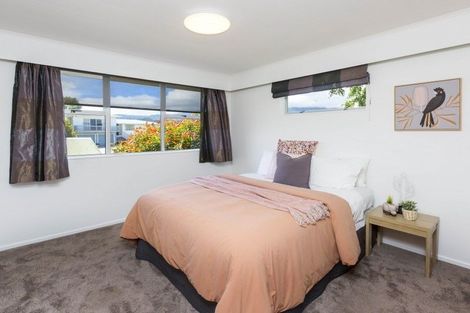 Photo of property in 15 Haylock Grove, Totara Park, Upper Hutt, 5018