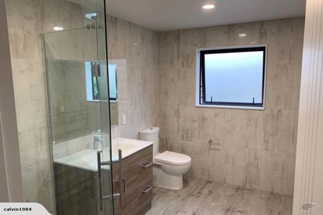 Photo of property in 127 Botany Road, Botany Downs, Auckland, 2010