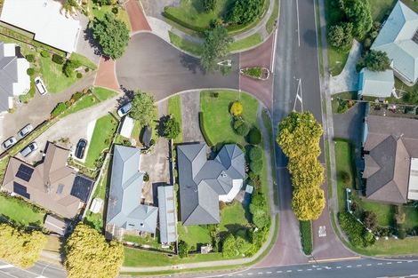 Photo of property in 1 Robinia Place, Ohauiti, Tauranga, 3112