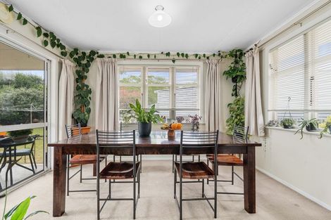 Photo of property in 100 South Road, Solway, Masterton, 5810