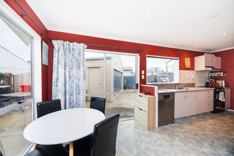 Photo of property in 17 Saturn Crescent, Milson, Palmerston North, 4414