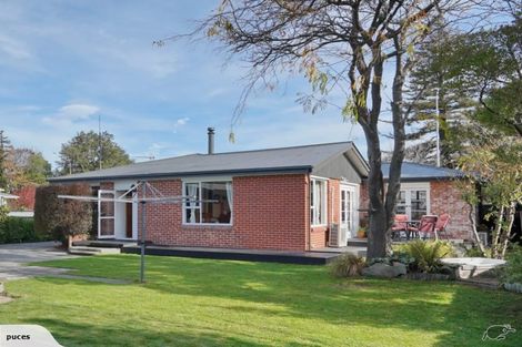 Photo of property in 214 West Belt, Rangiora, 7400