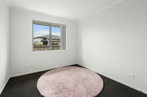 Photo of property in 8 Eastbank Drive, Katikati, 3129