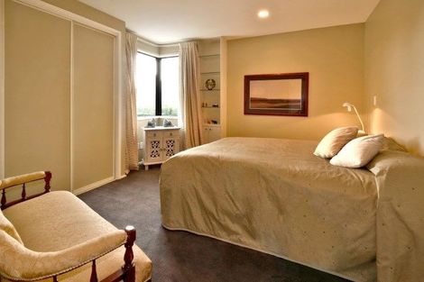 Photo of property in 22 Queens Avenue, Merivale, Christchurch, 8014