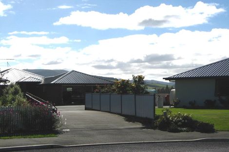 Photo of property in 11 Solway Place, Mosgiel, 9024