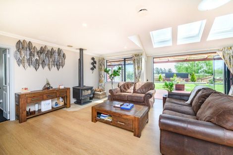 Photo of property in 339 Stoney Creek Road, Kelvin Grove, Palmerston North, 4470