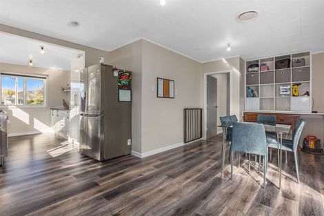 Photo of property in 4 Russell Road, Wainuiomata, Lower Hutt, 5014