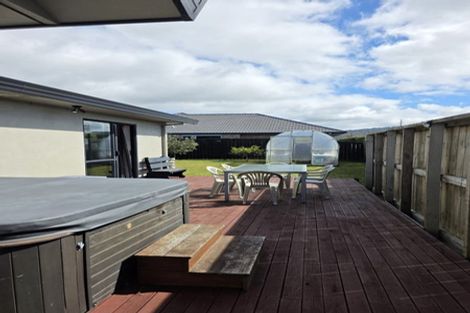 Photo of property in 10 Great West Road, Matipo Heights, Rotorua, 3015