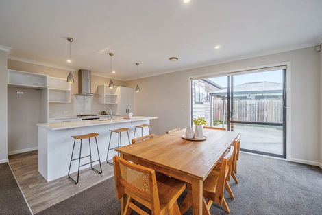 Photo of property in 10 Poulson Grove, Trentham, Upper Hutt, 5018
