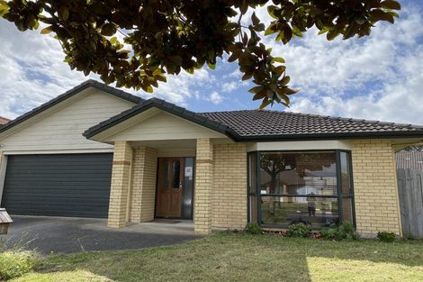 Photo of property in 54 Redcastle Drive, East Tamaki, Auckland, 2013