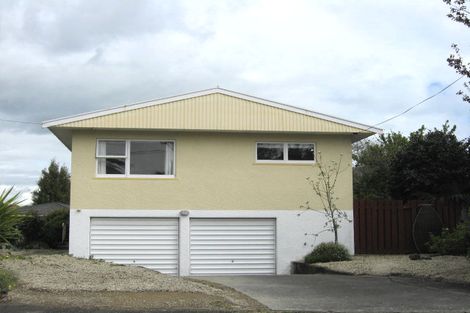 Photo of property in 27 Devon Street, Stoke, Nelson, 7011