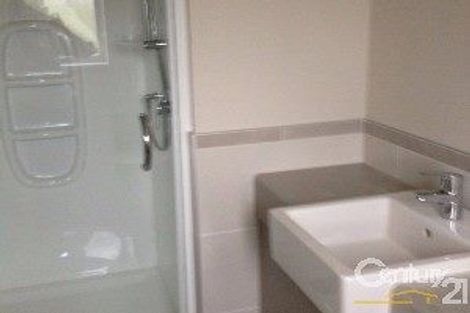 Photo of property in 94 Flat Bush School Road, Flat Bush, Auckland, 2019