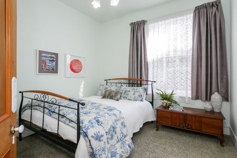 Photo of property in 99 Eglinton Road, Mornington, Dunedin, 9011