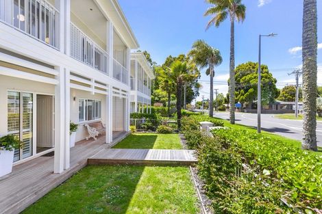 Photo of property in 4 Puriri Boulevard, Orewa, 0931