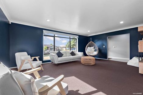 Photo of property in 36 Turnberry Drive, Wattle Downs, Auckland, 2103