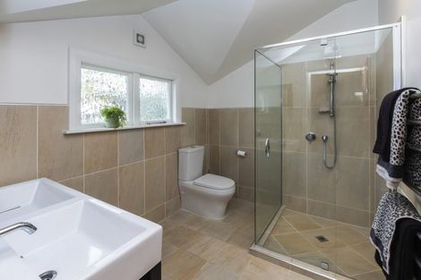 Photo of property in 36 Leinster Road, Merivale, Christchurch, 8014