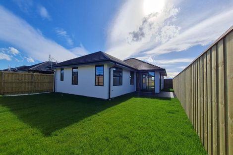 Photo of property in 64 Crossley Avenue, Woodend, 7610