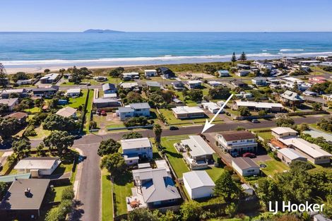 Photo of property in 12 Snell Crescent, Waihi Beach, 3611