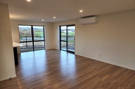 Photo of property in 4a Enchantment Lane, Karaka, Papakura, 2113