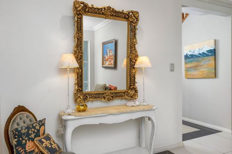 Photo of property in 13 Kunzea Place, Greenhithe, Auckland, 0632