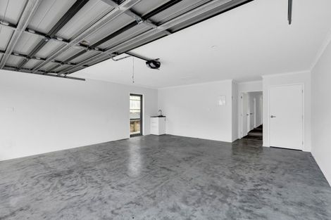 Photo of property in 23 Garrett Drive, Whalers Gate, New Plymouth, 4310