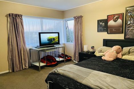 Photo of property in 22 Hedge Row, Sunnyhills, Auckland, 2010