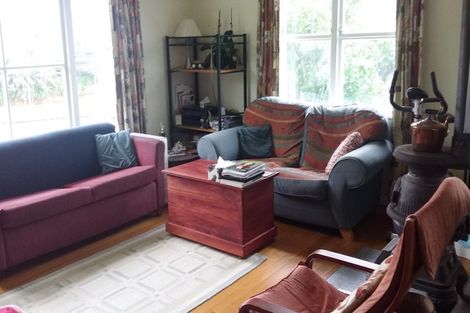 Photo of property in 16 Nandana Drive, Glen Eden, Auckland, 0602