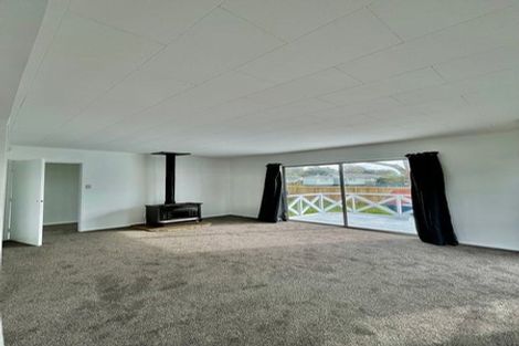Photo of property in 11 Ulay Place, Clover Park, Auckland, 2019