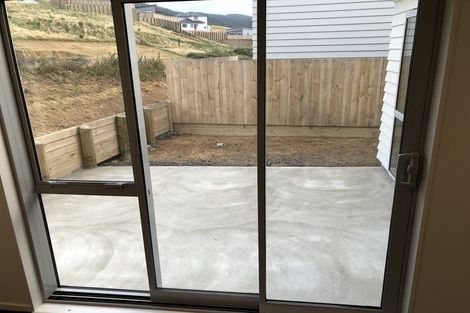 Photo of property in 153 Amesbury Drive, Churton Park, Wellington, 6037