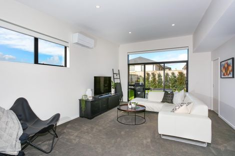 Photo of property in 12 Park Chester Road, Pukekohe, 2120