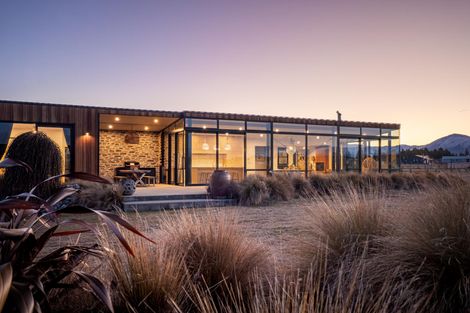 Photo of property in 8 Matukituki Crescent, Twizel, 7901