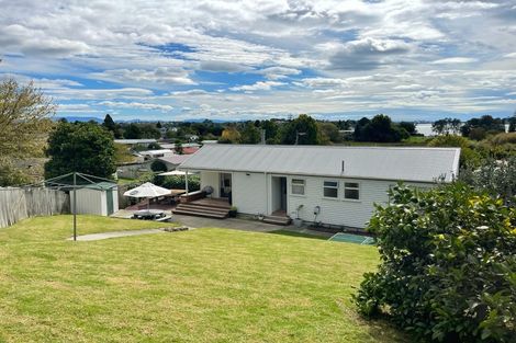 Photo of property in 41 Dingadee Street, Welcome Bay, Tauranga, 3112