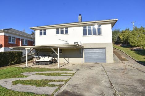 Photo of property in 30 Scotland Terrace, Green Island, Dunedin, 9018