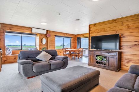 Photo of property in 1700 State Highway 30, Te Teko, Whakatane, 3192