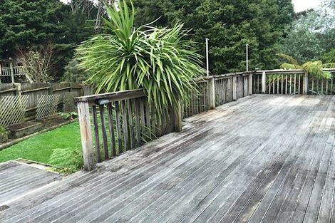 Photo of property in 30 Hakea Place, Totara Heights, Auckland, 2105