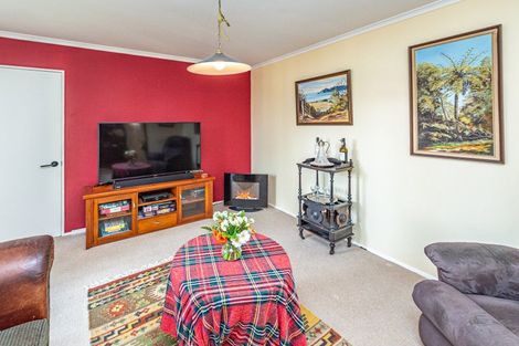Photo of property in 25 Oakland Avenue, Saint Johns Hill, Whanganui, 4500